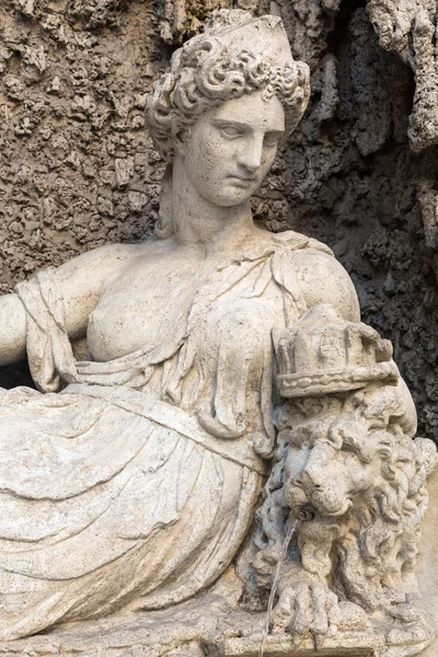 Four Fountains is a group of four Late Renaissance fountains  in Rome, Italy. The figure of one fountain  represent the goddes — Stock Photo, Image