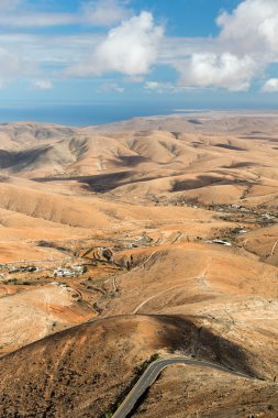 Volkanik peyzaj. Fuerteventura Mirador Morro Velosa, Fuerteventura, Kanarya Adaları, İspanya'dan panoramik görünüm