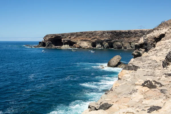 Zatoczek i jaskinie w ajuy, fuerteventura, Wyspy Kanaryjskie, Hiszpania — Zdjęcie stockowe