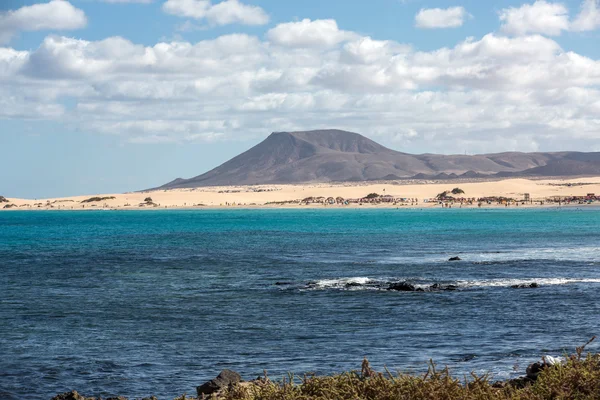 Corralejo Strand auf Fuerteventura, Kanarische Inseln. Spanien — Stockfoto