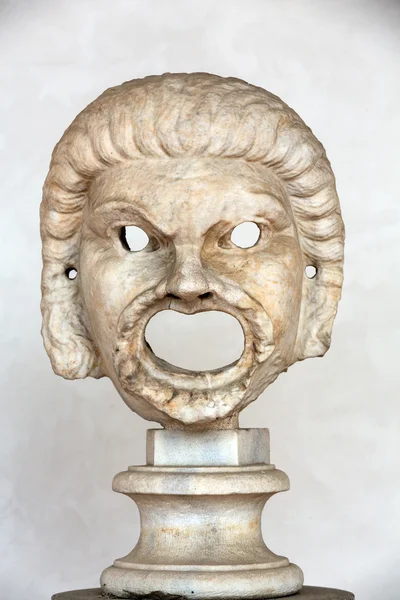 Diocletian (Thermae Diocletiani) 로마에서의 욕탕에서 대리석 머리 scuplture. 이탈리아 — 스톡 사진