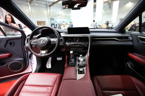 Diseño interior de Lexus NX 300h — Foto de Stock