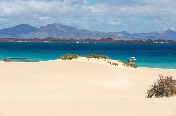 Stranden i Corralejo på Fuerteventura, Kanarieöarna — Stockfoto