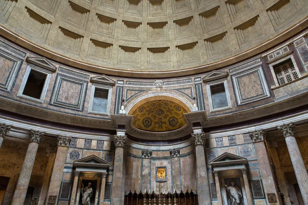 Пантеон в Риме, Италия . — стоковое фото