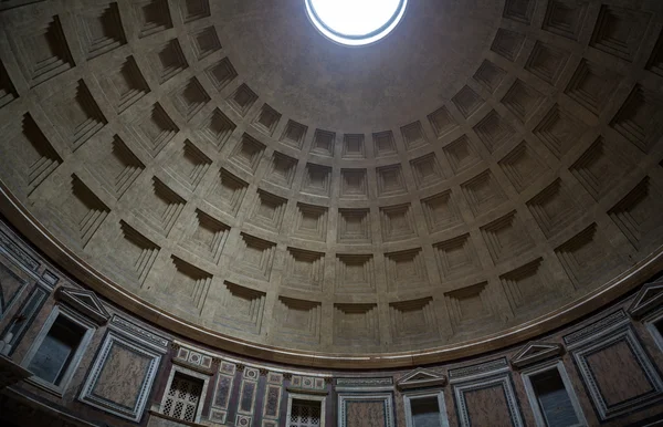 Roma 'da Pantheon, İtalya . — Stok fotoğraf