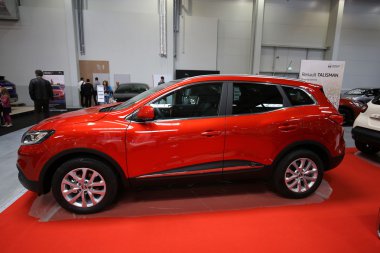  Renault Kadjar Cracow Polonya Moto Show 3 baskısında görüntülenir. Katılımcılar otomotiv endüstrisinin en ilginç yönlerini sunarlar