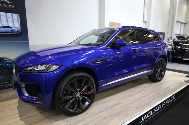 Jaguar F-Pace Moto Show Cracow Polonya 3rd edition nde sergilenmektedir. Katılımcı otomotiv sektörünün en ilginç yönleri mevcut