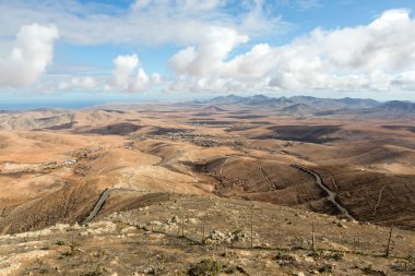 Volkanik peyzaj. Fuerteventura Mirador Morro Velosa, Fuerteventura, Kanarya Adaları, İspanya'dan panoramik görünüm