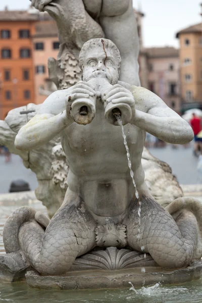 Fontana del Moro (Moor Fountain) na Piazza Navona. Řím, Itálie — Stock fotografie