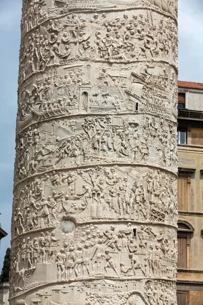 Coluna de Tajan. Coluna triunfal romana em Roma, Itália , — Fotografia de Stock