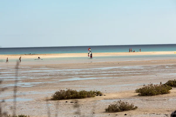 Die berühmte lagune in risco el paso in playas de sotavento, fuerteventura — Stockfoto