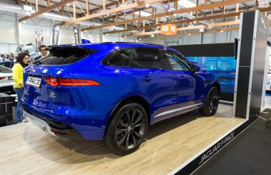  Jaguar F-Pace Cracow Moto Show'un 3 baskısında görüntülendi
