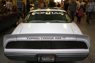 Moto Show Krakow 3rd edition, görüntülenen Pontiac Trans Am. Polonya. Katılımcı otomotiv sektörünün en ilginç yönleri mevcut