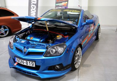 Moto Show Cracow Polonya 3rd edition. Katılımcı otomotiv sektörünün en ilginç yönleri mevcut