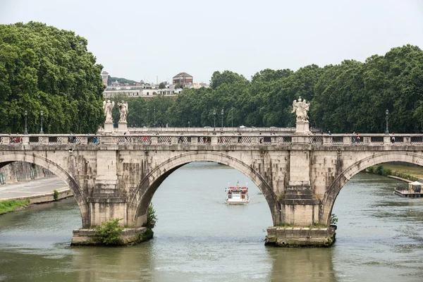 Ponte di Sant'Angelo a Roma, Italia — Foto Stock