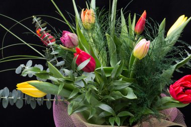 renkli taze bahar Lale çiçek buketi