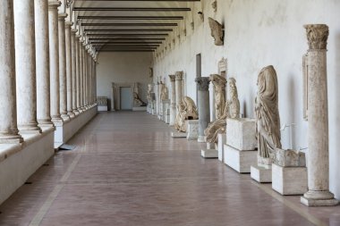Diocletianus (Thermae Diocletiani) Roma hamamları koridorda
