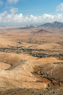 Volkanik peyzaj. Fuerteventura Mirador Morro Velosa, Fuerteventura üzerinden panoramik görünüm,