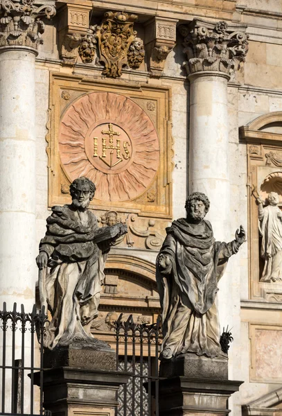 Fasáda kostela svatého Petra a Pavla v Krakově, Polsko — Stock fotografie