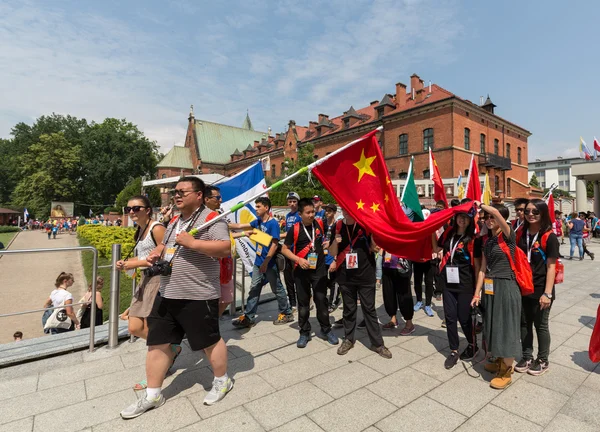 Journées Mondiales de la Jeunesse 2016 - Pèlerins de Chine au Sanctuaire de la Divine Miséricorde à Lagiewniki. Cracovie, Pologne — Photo