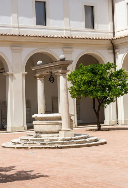 The baths of Diocletian (Thermae Diocletiani) in Rome — Stock Photo, Image