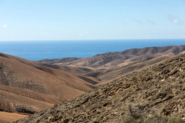 Beautiful volcanic mountains on  Fuerteventura. Canary Islands. — Stock Photo, Image