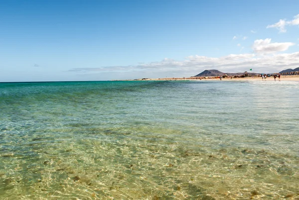 Corralejo strand op Fuerteventura, Canarische eilanden, Spanje — Stockfoto
