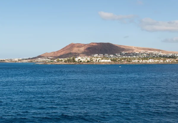 Playa Blanca en Lanzarote. Islas Canarias .Spain — Foto de Stock