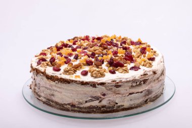 Kuru meyveli zencefilli kek.