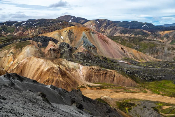 Fjallabak自然保护区的Landmannalaugar火山山 — 图库照片