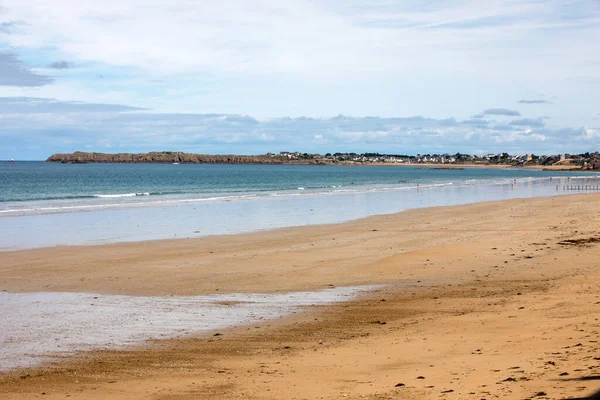 Belangrijkste Strand Van Beroemde Badplaats Saint Malo Bretagne Frankrijk — Stockfoto