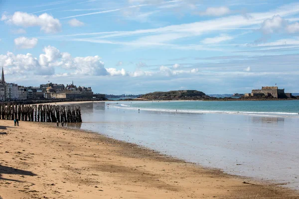 Hlavní Pláž Známého Letoviska Saint Malo Bretaň Francie — Stock fotografie