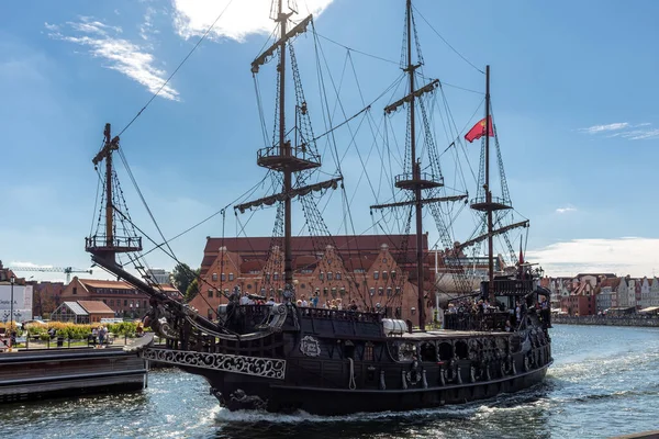 Gdansk Polen September 2020 Kopia Galleon Som Kryssningsfartyg Motawa River — Stockfoto