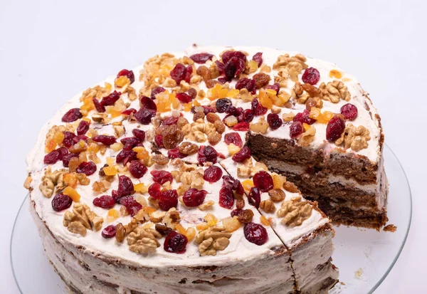 Kuru meyveli zencefilli kek.