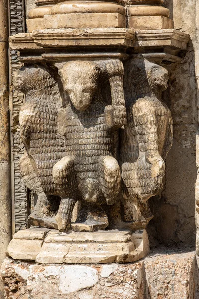 Sculptures Portail Église Purgatorio Gravina Dans Les Pouilles Italie — Photo