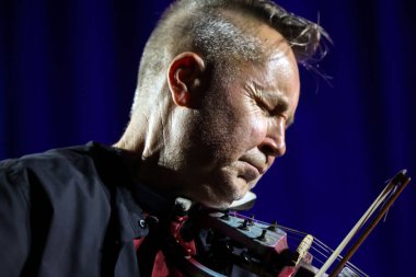 Krakow, Polonya - 10 Temmuz 2021: Nigel Kennedy Krakow 'da düzenlenen 26.