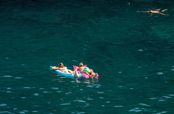 Polignano Italy September 2019 People Relax Swimming Lovely Beach Lama — Stock Photo, Image