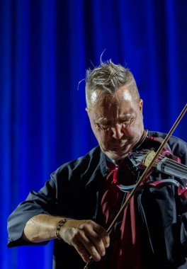 Krakow, Polonya - 10 Temmuz 2021: Nigel Kennedy Krakow 'da düzenlenen 26.