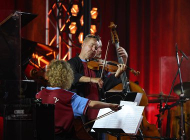 Krakow, Polonya - 10 Temmuz 2021: Nigel Kennedy Krakow 'da düzenlenen 26.