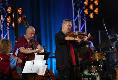 Krakow, Polonya - 10 Temmuz 2021: Nigel Kennedy Krakow 'da düzenlenen 26.