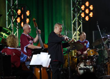 Krakow, Polonya - 10 Temmuz 2021: Nigel Kennedy Krakow 'da düzenlenen 26.