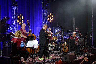 Krakow, Polonya - 10 Temmuz 2021: Nigel Kennedy Krakow 'da düzenlenen 26.
