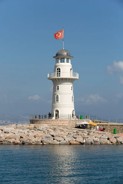 Vuurtoren van de haven van alanya, Turkije. — Stockfoto