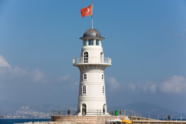 Deniz feneri Port Alanya, Türkiye.