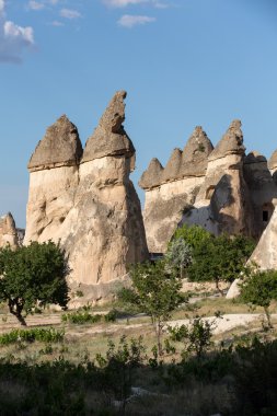 kaya oluşumları Göreme Milli Parkı içinde. Kapadokya, Türkiye