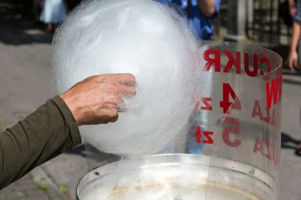 Candy floss machine with white candyfloss — Stock Photo, Image