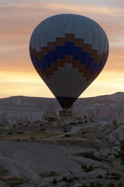 sunrise, sıcak hava balon Kapadokya üzerinde. Türkiye