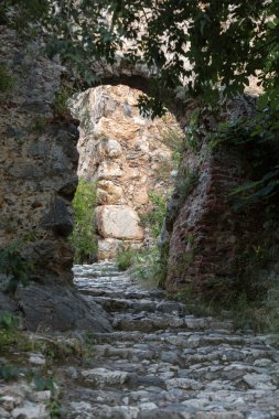 Eski sokaklar Alanya Kale Tepesi'nde. Türkiye