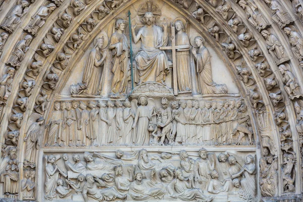 Paris - West facade of Notre Dame Cathedral. — Stock Photo, Image