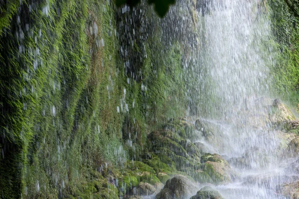 Kursunlu Waterfall Természetvédelmi Park közelében. Törökország — Stock Fotó